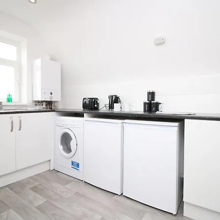 Perfect City Centre Apartment Free Permit Parking Cardiff Exterior foto